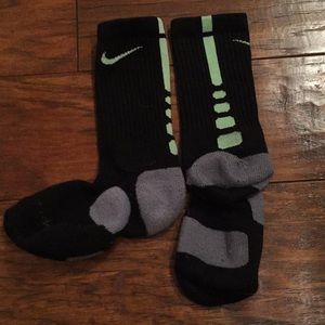 Kids nike elite socks